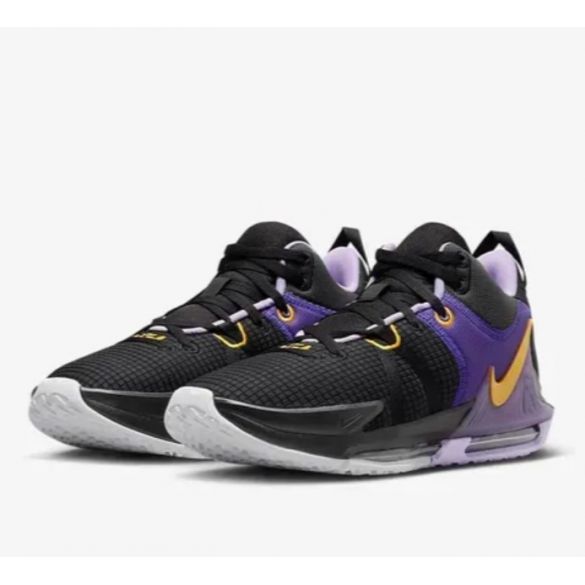 Кросівки Nike LeBron Witness 7 DM1123-002_image_3