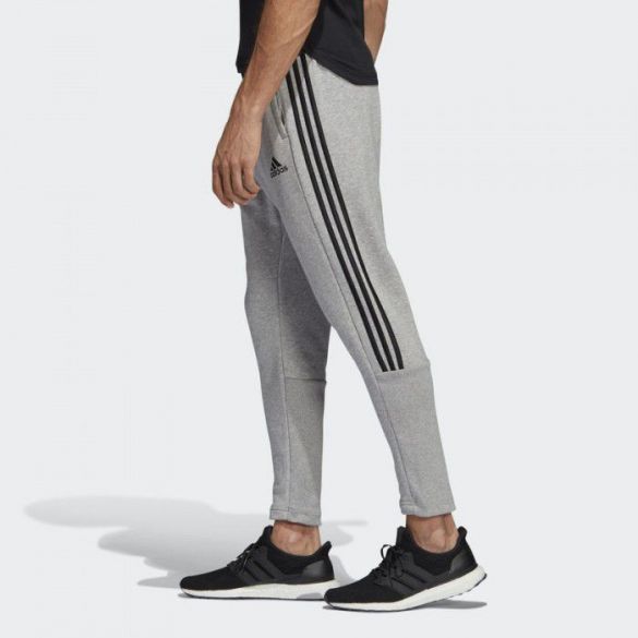 Мужские брюки Adidas Must Haves 3-Stripes Tiro DQ1443_image_3