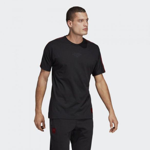 Футболка Манчестер Юнайтед Adidas Seasonal Special DP2325_image_4