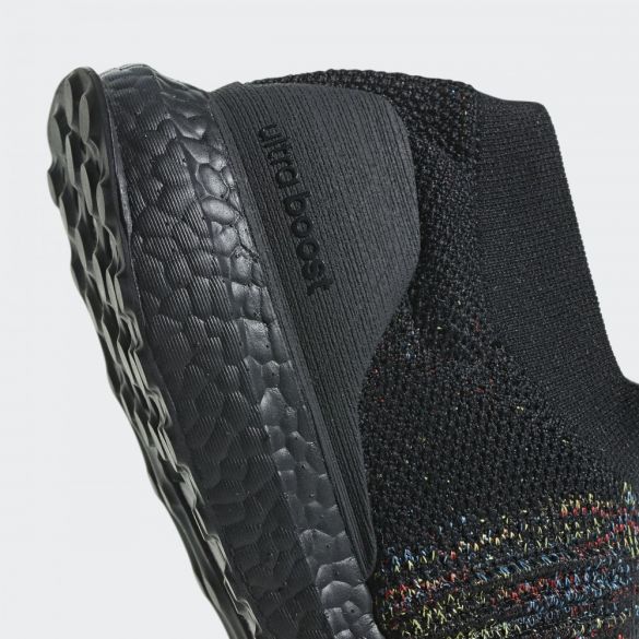 ultraboost laceless b37685