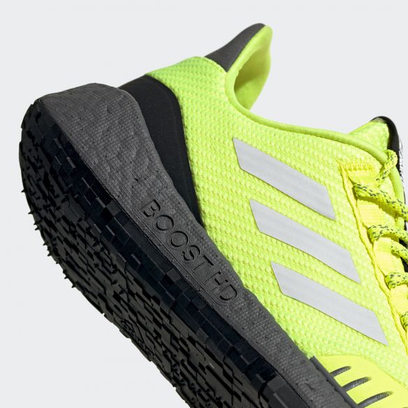 Чоловічі кросівки Adidas PulseBoost Hd Winterized EF8906_image_4