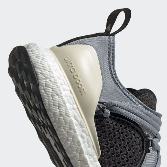 Кроссовки Adidas Ultraboost G28333