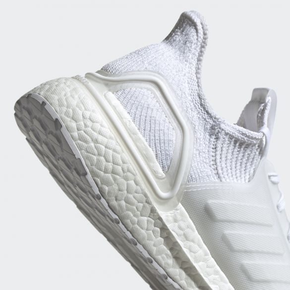 Мужские кроссовки Adidas Ultraboost 19 G54008
