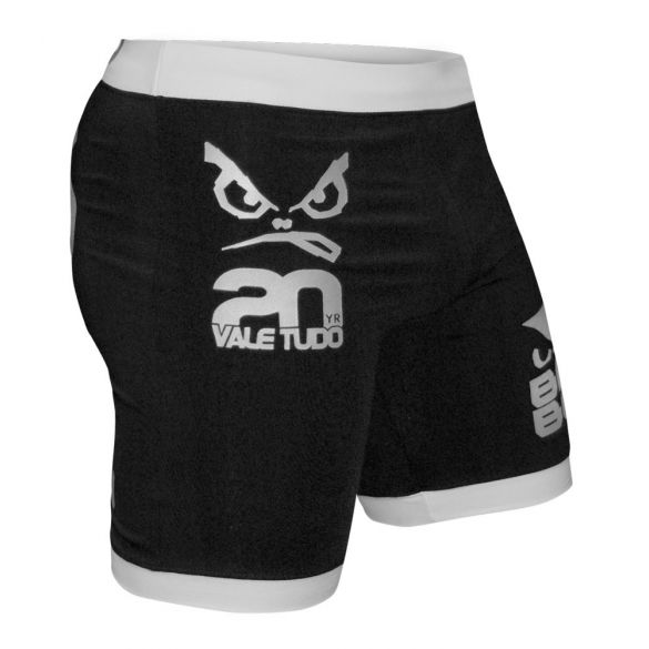 Компрессионные шорты Bad Boy Vale Tudo _image_3