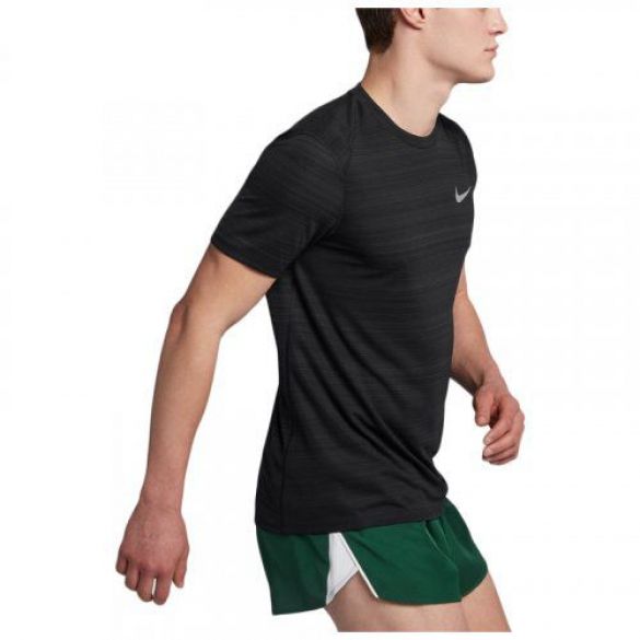 Чоловіча бігова футболка Nike Dry Miller Top Ss Nv 891684-010_image_3
