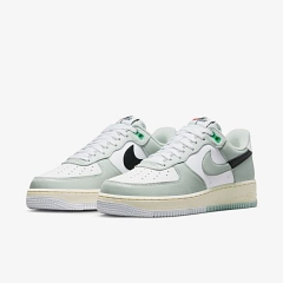 Кросівки Nike Air Force 1 07 Lv8 DZ2522-001_image_6