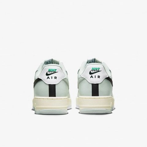 Кросівки Nike Air Force 1 07 Lv8 DZ2522-001_image_4