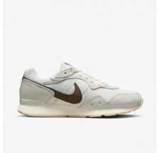 Жіночі кросівки NIKE Venture Runner CK2948-007