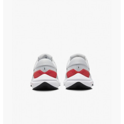 Кросівки Nike Air Zoom Vomero 16 DA7245-011_image_8