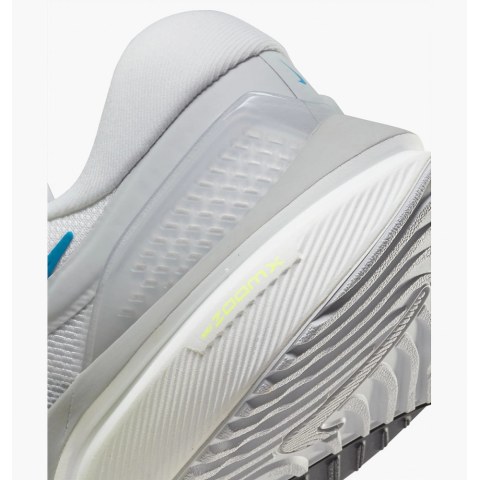 Кросівки Nike Air Zoom Vomero 16 DA7245-101_image_5