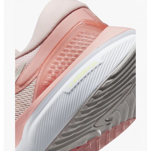 Кросівки жіночі Nike Air Zoom Vomero 16 DA7698-601_image_5