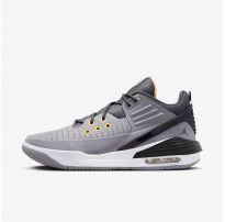 Мужские кроссовки Nike Jordan Max Aura 5 DZ4353-007_image_8