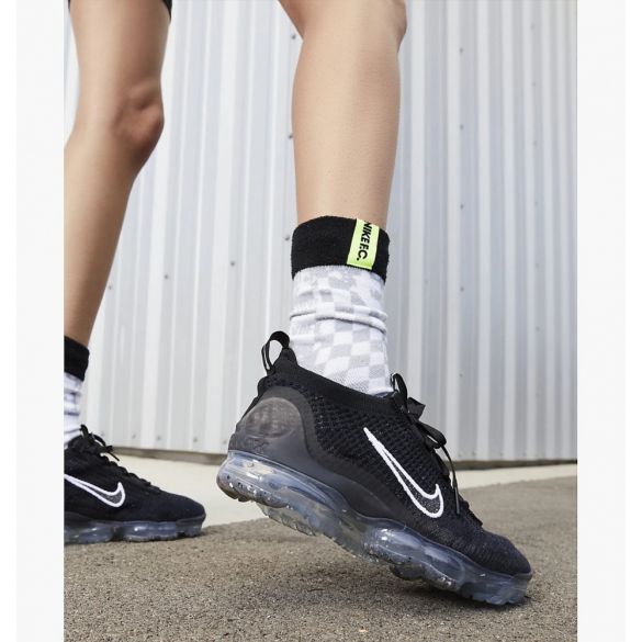 Кросівки жіночі Nike Air Vapormax 2021 Fk DC4112-002_image_3
