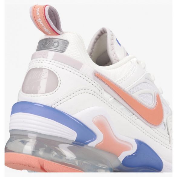 Кросівки жіночі Nike Air Vapormax Evo DC9222-100_image_3