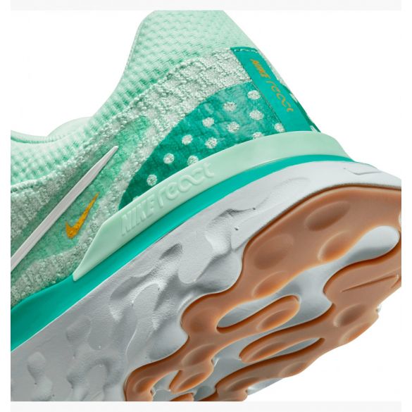 Кросівки жіночі Nike React Infinity Run Flyknit 3 DD3024-301_image_7