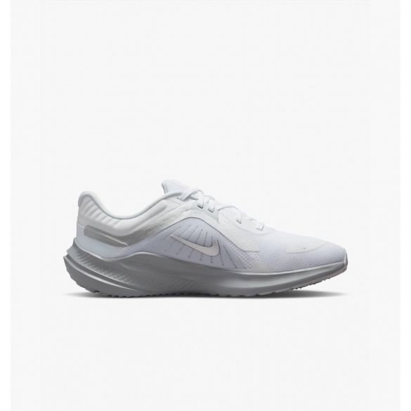 Женские кроссовки Nike Quest 5 DD9291-100_image_1