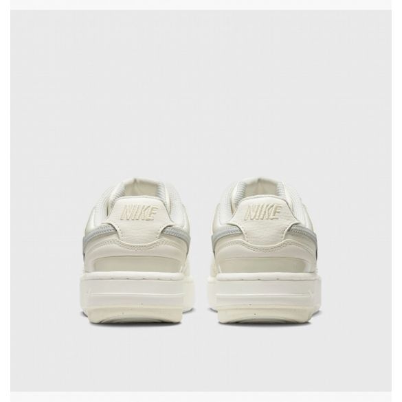 Жіночі кросівки Nike Gamma Force DX9176-107_image_5