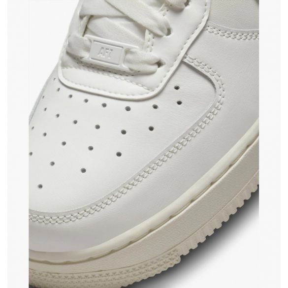 Кросівки Nike Air Force 1 07 White Dq7569-100_image_3