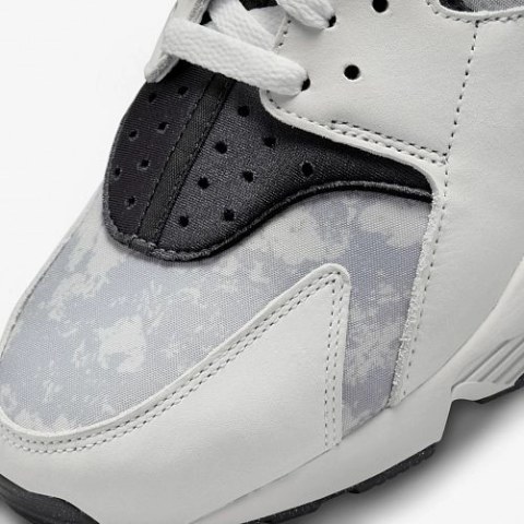 Кросівки Nike Air Huarache Premium White Dr0286-100_image_8