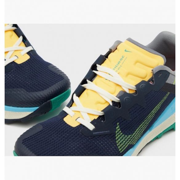 Кросівки жіночі Nike React Wildhorse 8 DR2689-400_image_4