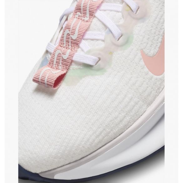 Кроссовки Nike Motiva Premium DZ3702-100_image_8