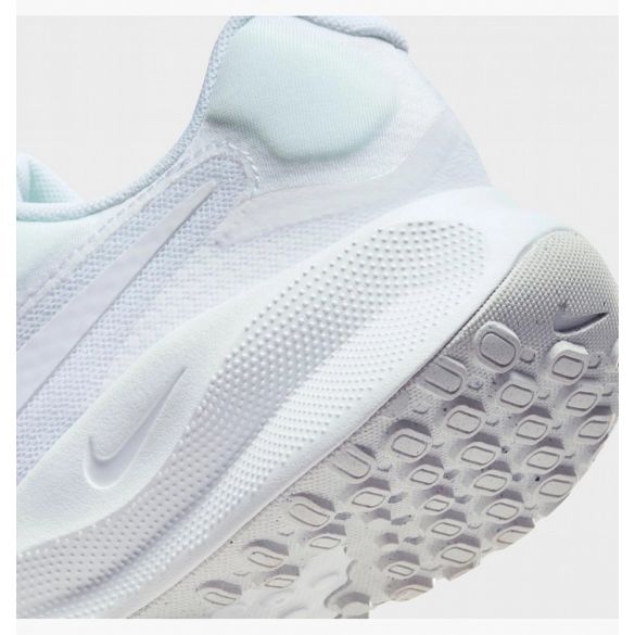 Кросівки жіночі Nike Revolution 7 FB2208-100_image_5