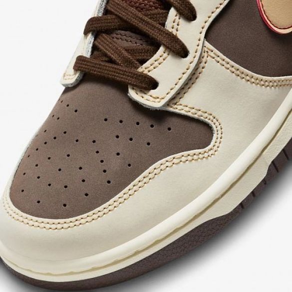 Кросівки Nike Dunk HI Retro SE FB8892-200_image_5