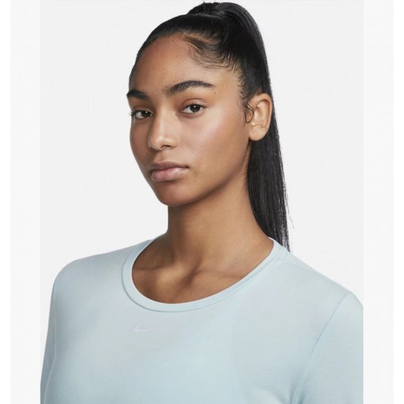 Футболка Nike Womens Standard Fit Short-Sleeve Top Dd0618-442_image_3