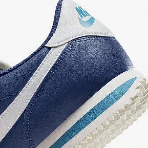 Кросівки Nike Cortez DM4044-400_image_8