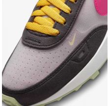 Кроссовки женские Nike Waffle One MC DR7881-001