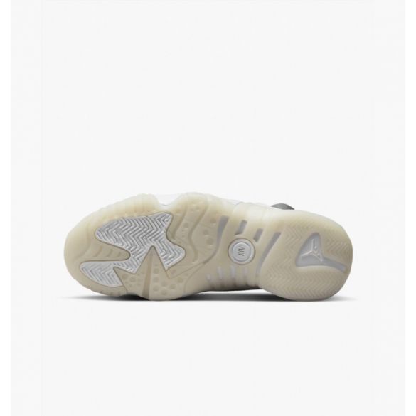 Кросівки Jordan Jumpman Two Trey DR9631-002_image_3