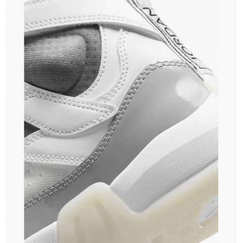 Кросівки Jordan Jumpman Two Trey DR9631-002_image_5