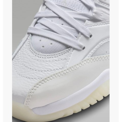 Кросівки Jordan Jumpman Two Trey DR9631-100_image_7