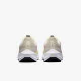 Кросівки Nike Pegasus 40 DV3853-101_image_4