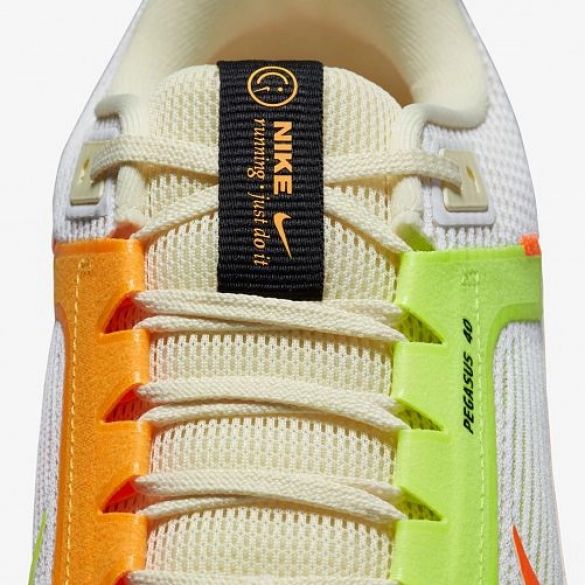 Кросівки Nike Pegasus 40 DV3853-101_image_8