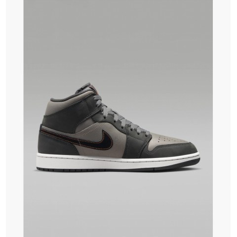 Кросівки Air Jordan 1 Mid Se FQ8338-017_image_1