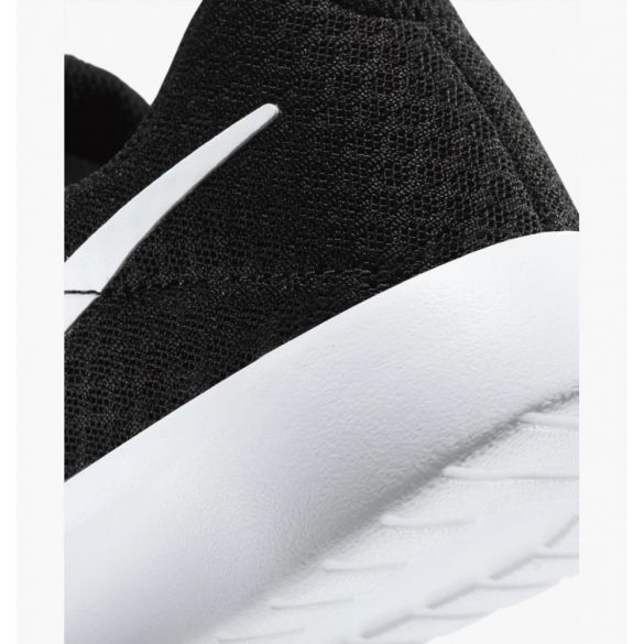 Кроссовки Nike Tanjun 818381-011_image_6