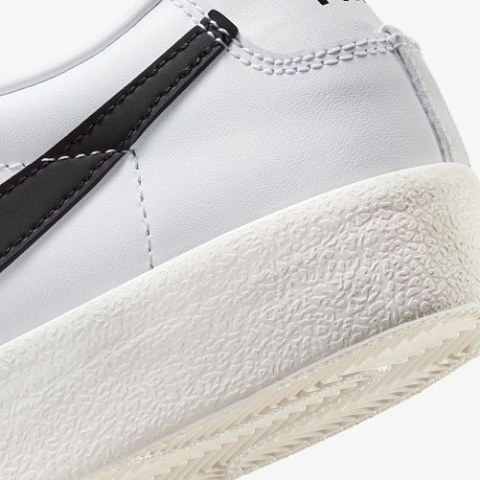 Кросівки Nike Blazer Low 77 Vintage DA6364-101_image_7