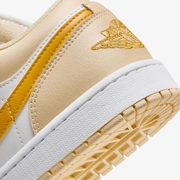Кросівки жіночі Nike Air Jordan 1Low DC0774-170_image_5