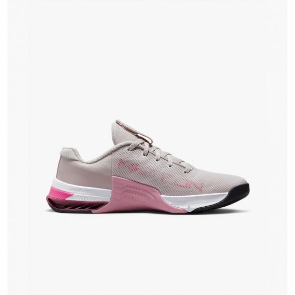 Кроссовки Nike Metcon 8 DO9327-600_image_1
