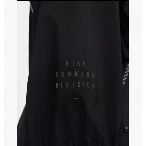 Куртка Nike Run Division Jacket Light DQ5957-010_image_5
