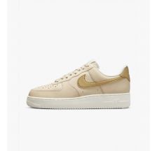 Кросівки Nike Air Force 1 07 DQ7569-102