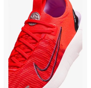 Кросівки Nike Free Run Nn DX6482-601
