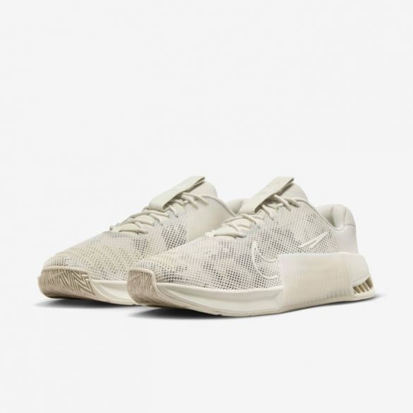 Кроссовки Nike Metcon 9 AMP DZ2539-002_image_3