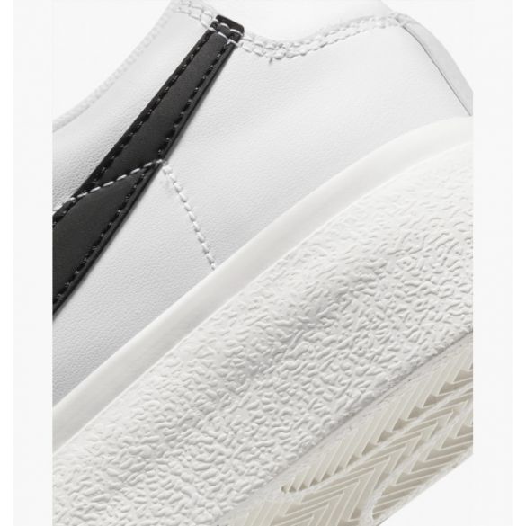 КРОСІВКИ NIKE W BLAZER LOW PLATFORM DJ0292-101_image_9