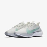 Женские кроссовки Nike Zoom Gravity BQ3203-103_image_3