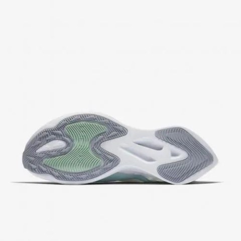 Женские кроссовки Nike Zoom Gravity BQ3203-103_image_6