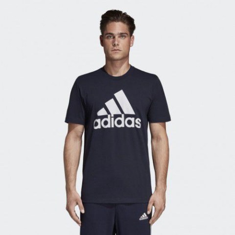 Футболка Adidas Must Haves Badge of Sport DT9932_image_1