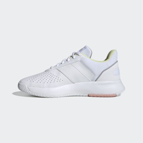 Женские кроссовки Adidas Courtsmash W EG4206_image_2