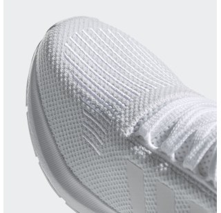 Жіночі кросівки Adidas Swift Run B37719
